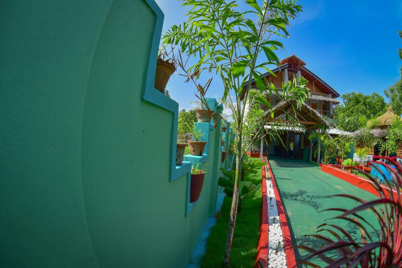 باتيكالوا Neem Garden Guest House المظهر الخارجي الصورة