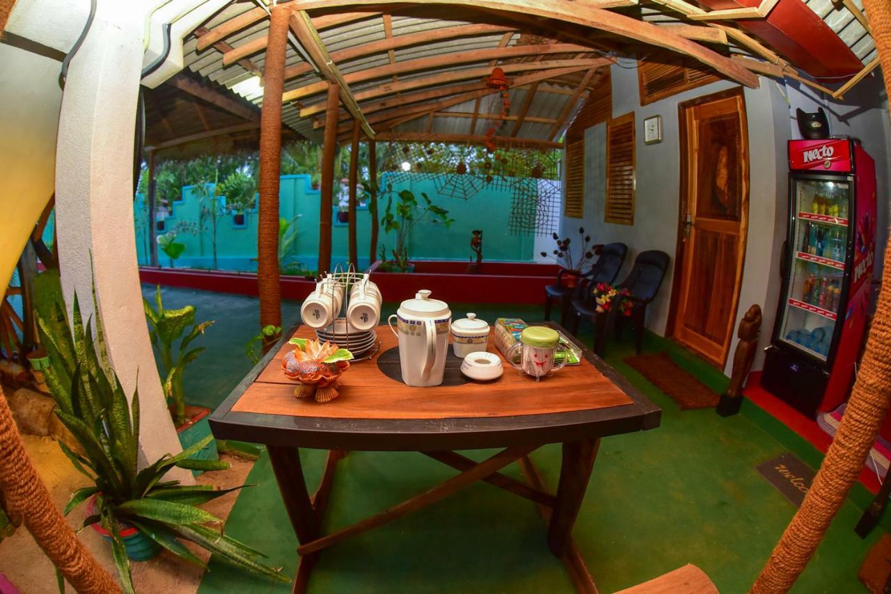 باتيكالوا Neem Garden Guest House المظهر الخارجي الصورة