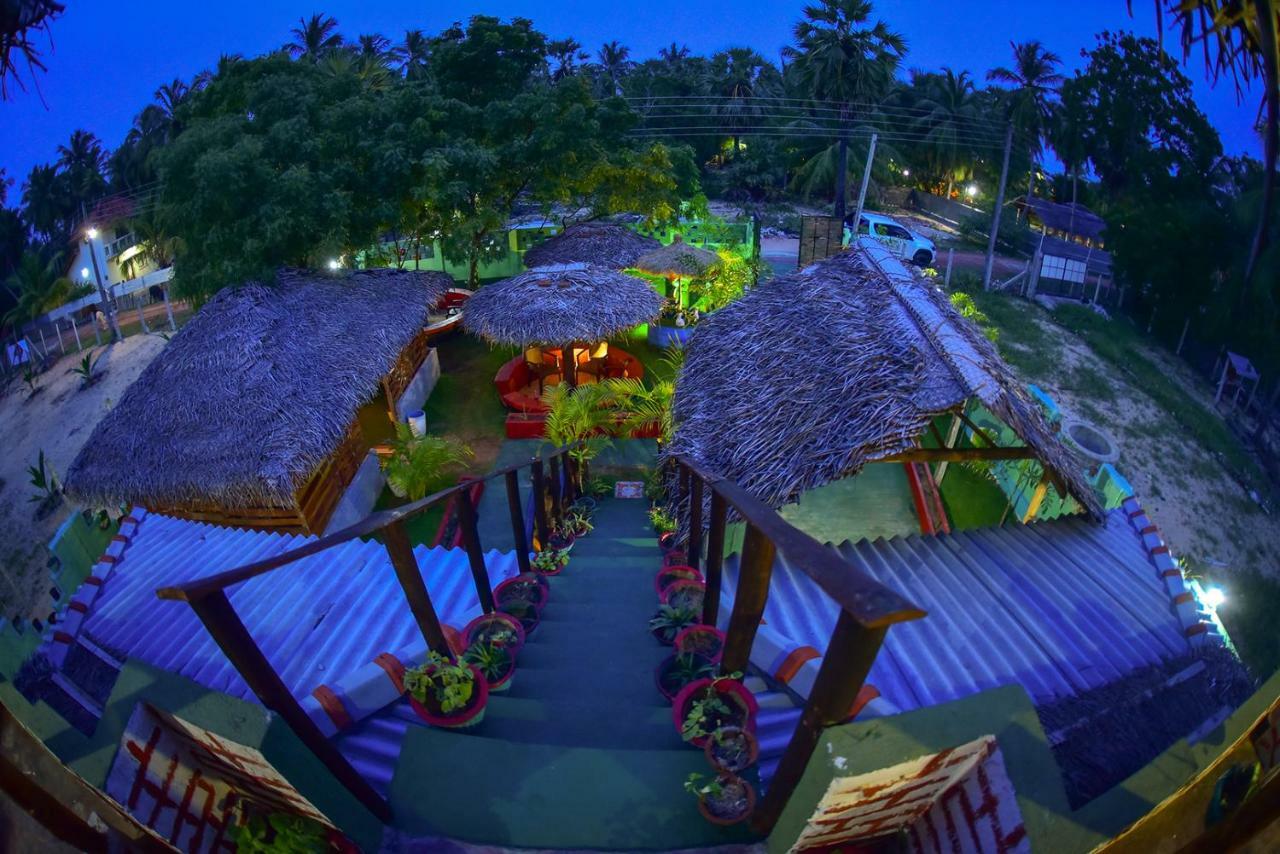 باتيكالوا Neem Garden Guest House المظهر الخارجي الصورة