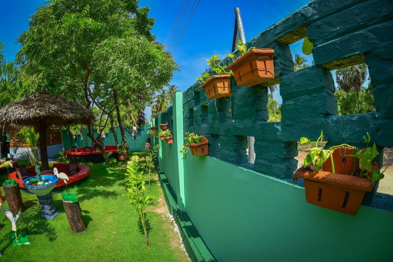 باتيكالوا Neem Garden Guest House المظهر الخارجي الصورة