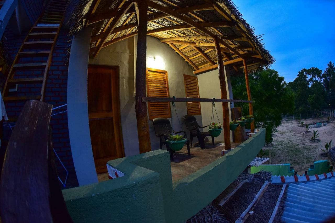 باتيكالوا Neem Garden Guest House المظهر الخارجي الصورة